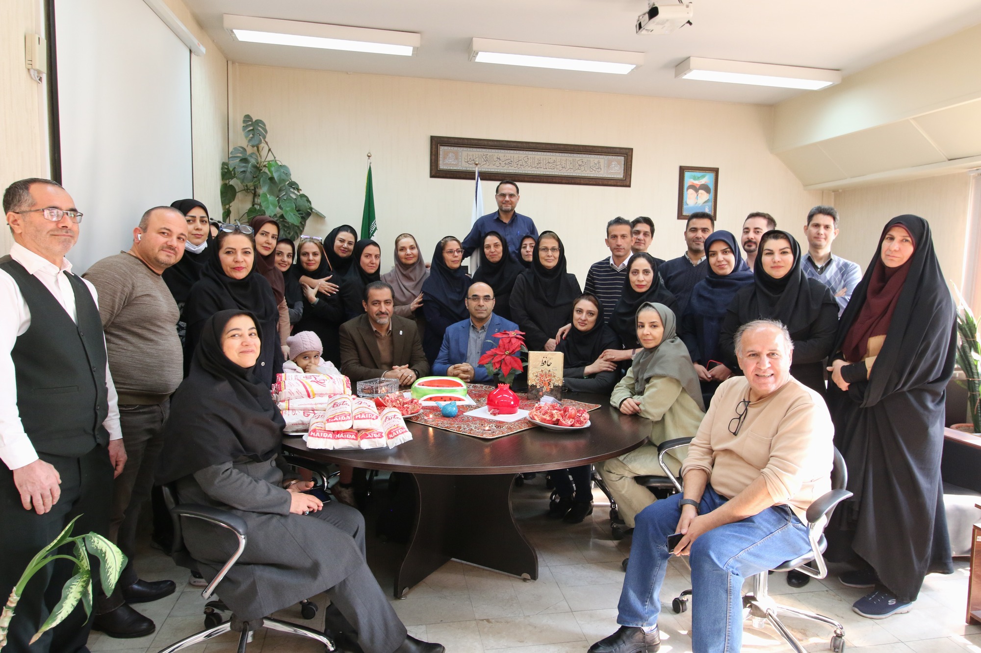 برگزاری جشن یلدا  در مدیریت امور آموزشی معاونت آموزشی دانشگاه علوم پزشکی ایران 