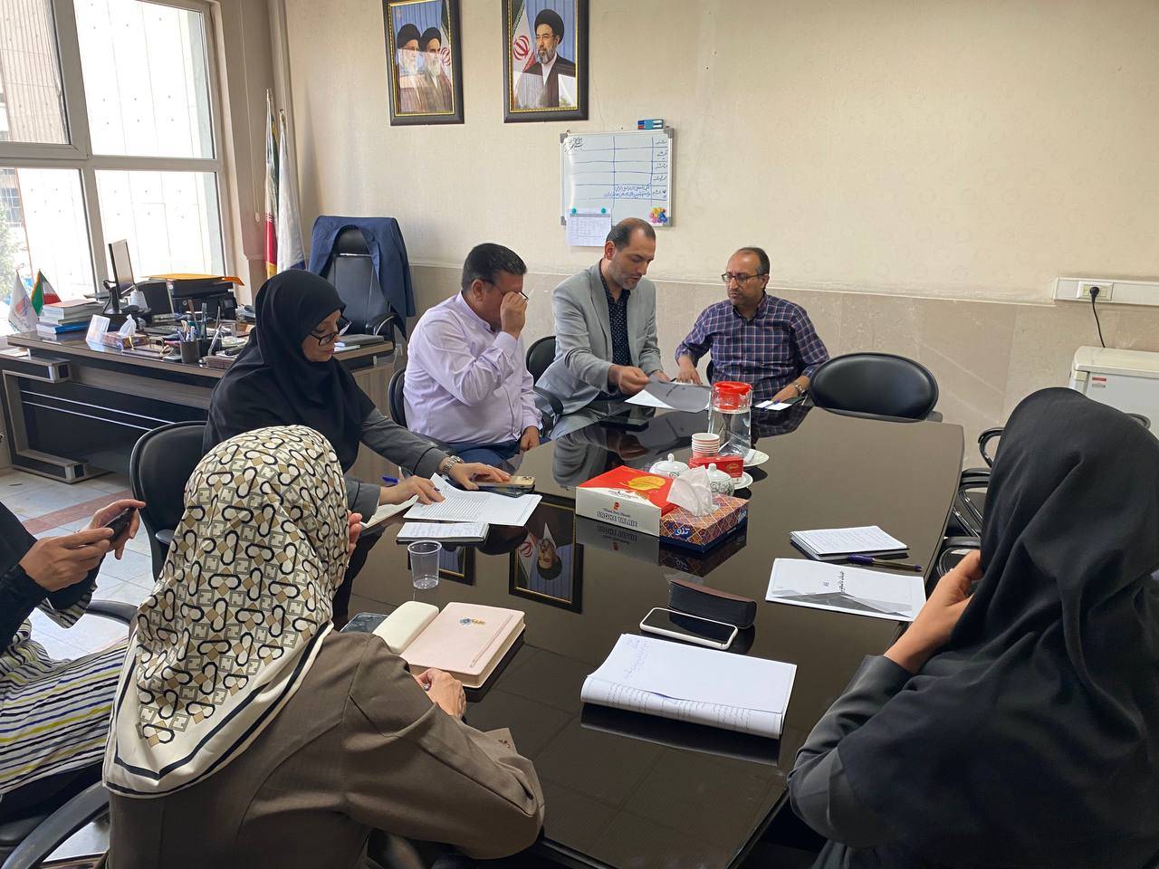 بازدید میدانی اعضای دبیرخانه جامع ارزیابی و اعتباربخشی از معاونت دانشجویی و فرهنگی دانشگاه علوم پزشکی ایران