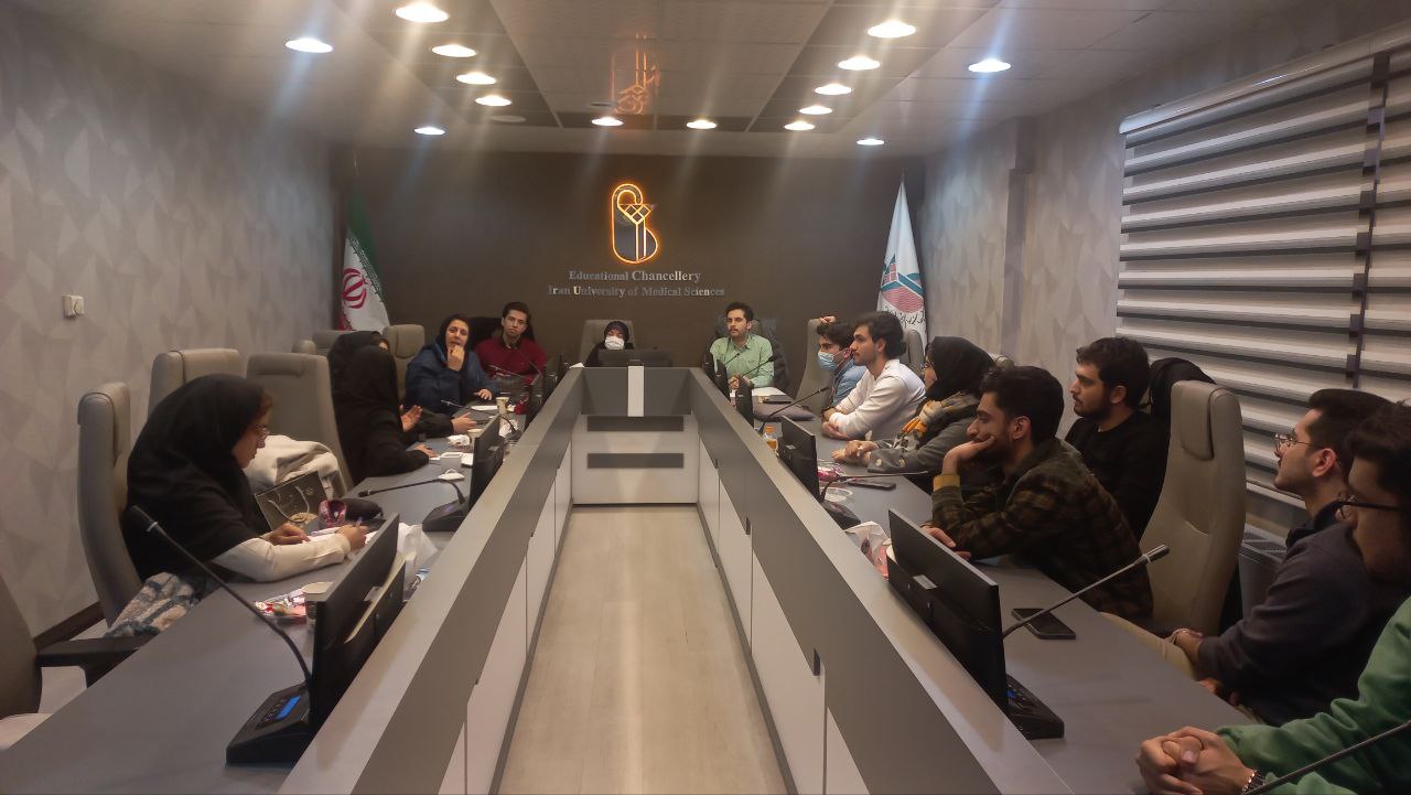 برگزاری جلسه مشترک شورای راهبری کمیته دانشجویی توسعه آموزش همراه با اعضای کارگروه بازخورد